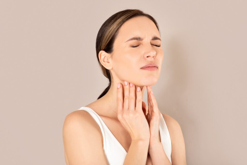 Kurk punane ja hääl ära? Loe, kuidas ennast kiiresti aidata.